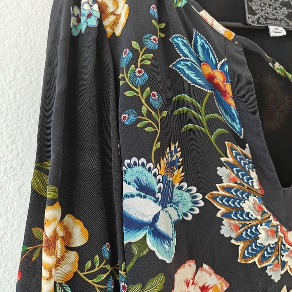 Johnny Was Zorya 100% Silk Floral Print Puff 3/4 Sleeve Mini Dress Black Size XS - Picture 6 of 15